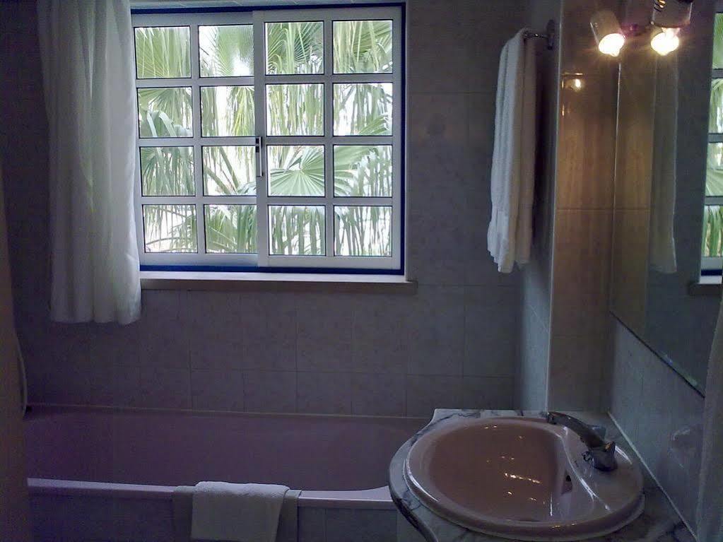Apartamentos Sereia Da Oura Albufeira Bagian luar foto